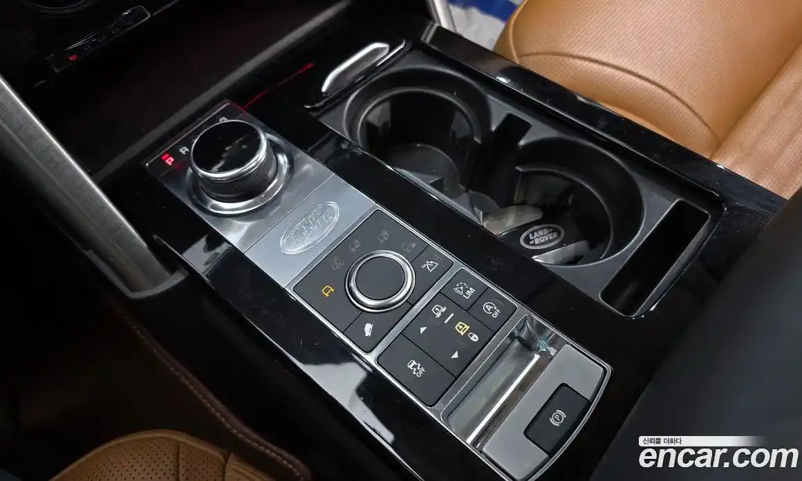 Land Rover Discovery 2017 3.0 гидро в Москве № 166378, фото 9
