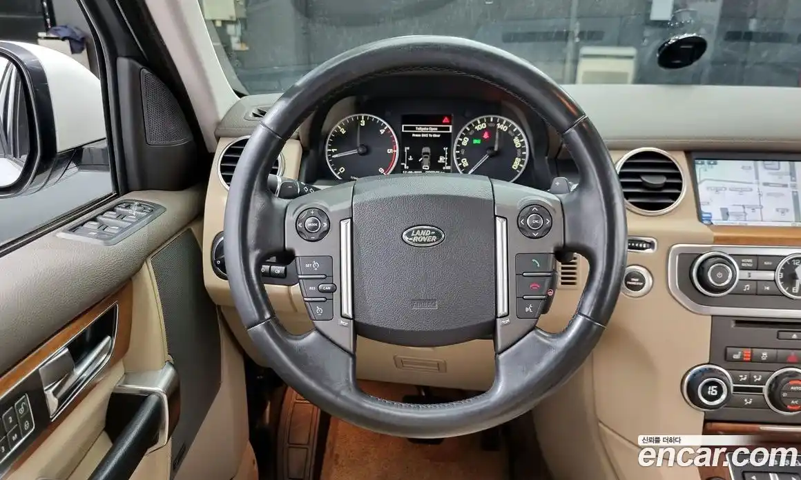 Land Rover Discovery 2016 3.0 гидро в Москве № 166475, фото 13