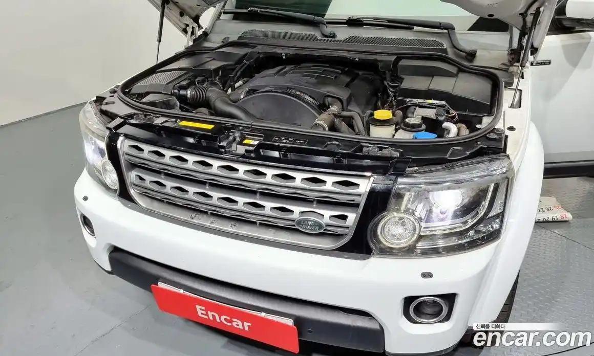 Land Rover Discovery 2016 3.0 гидро в Москве № 166475, фото 6