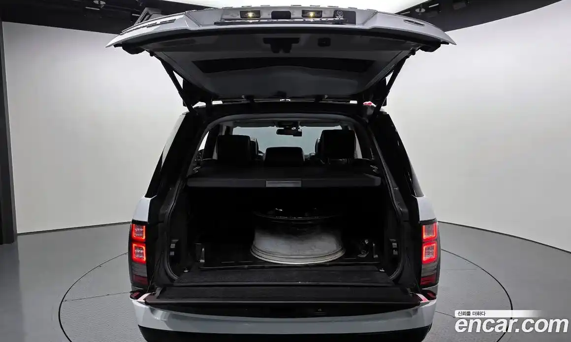 Land Rover Range-Rover 2014 4.4 гидро в Москве № 166720, фото 20