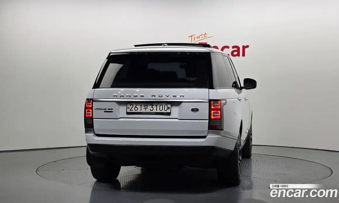 Land Rover Range-Rover 2014 4.4 гидро в Москве № 166720, фото 4
