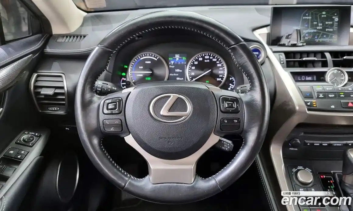 Lexus NX 2017 2.5 гидро в Москве № 168232, фото 13