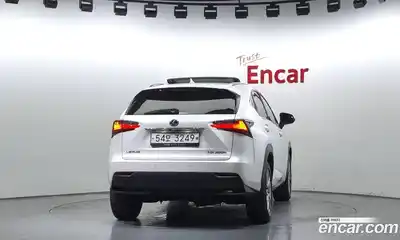 Lexus NX 2017 2.5 гидро в Москве № 168232, миниатюра 4