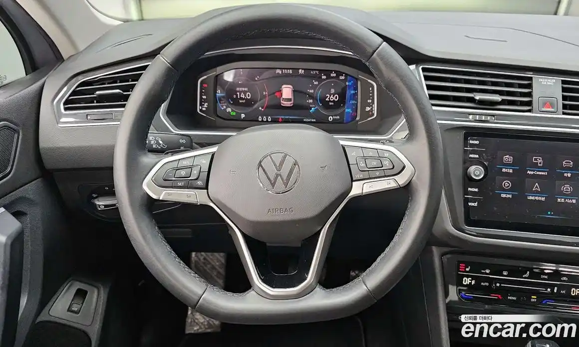 Volkswagen Tiguan 2022 2.0 гидро в Москве № 168685, фото 13