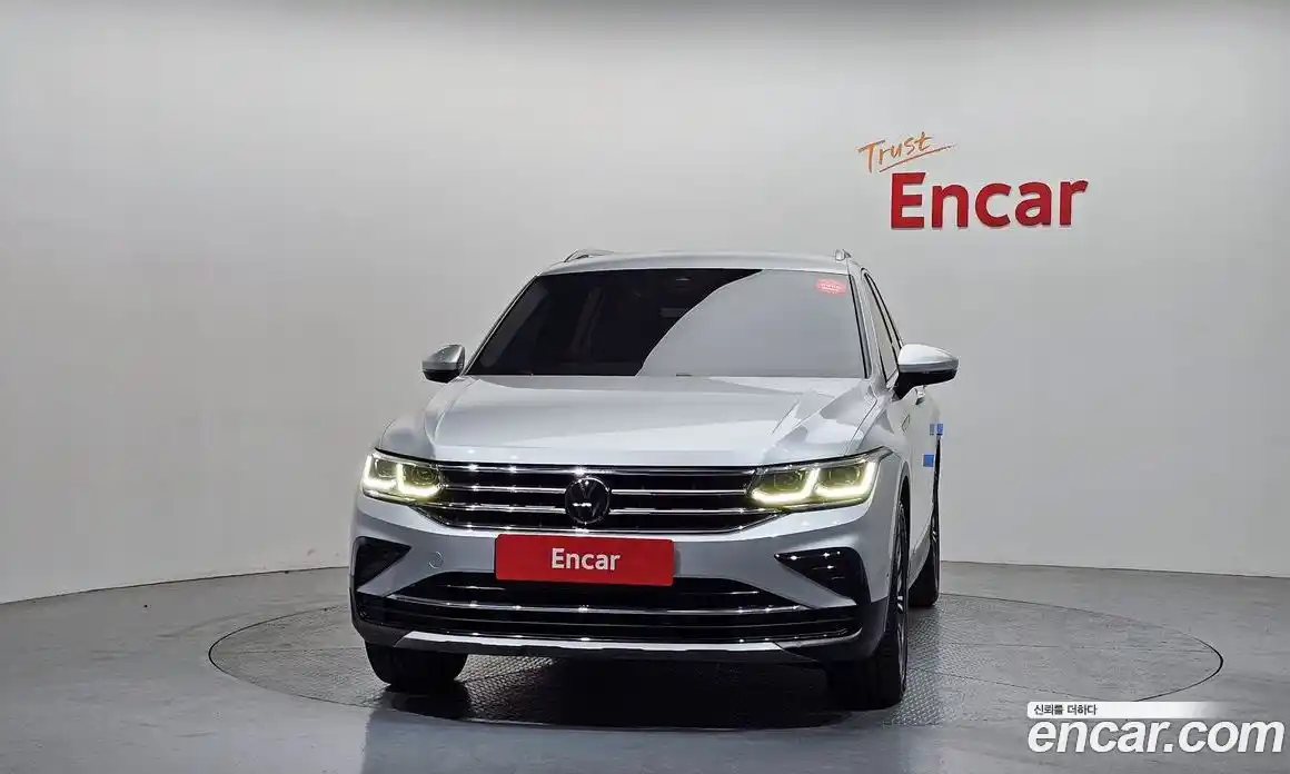 Volkswagen Tiguan 2022 2.0 гидро в Москве № 168685, фото 3
