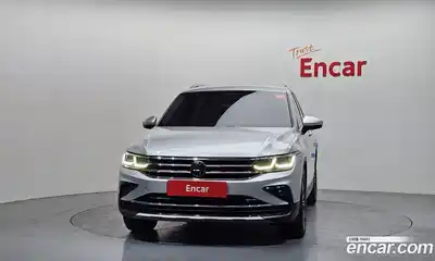 Volkswagen Tiguan 2022 2.0 гидро в Москве № 168685, миниатюра 3