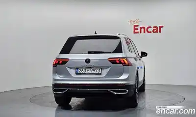 Volkswagen Tiguan 2022 2.0 гидро в Москве № 168685, миниатюра 4