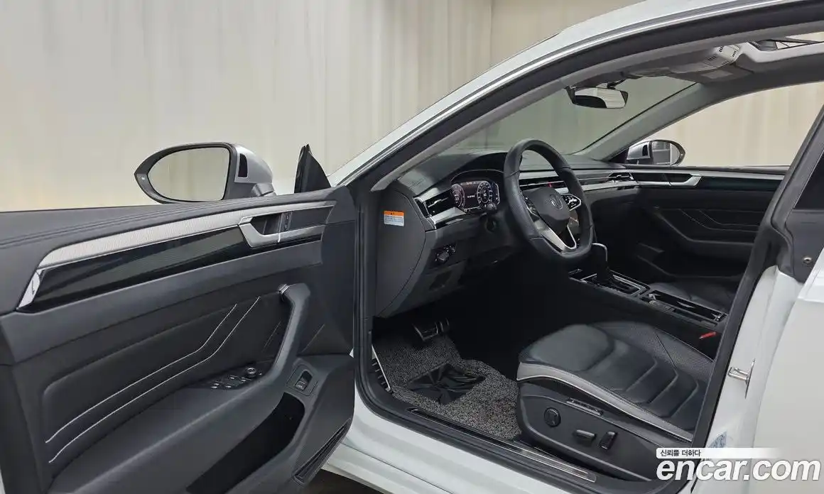 Volkswagen Arteon 2022 2.0 гидро в Москве № 168715, фото 10