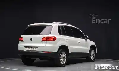 Volkswagen Tiguan 2014 2.0 гидро в Москве № 168979, миниатюра 2