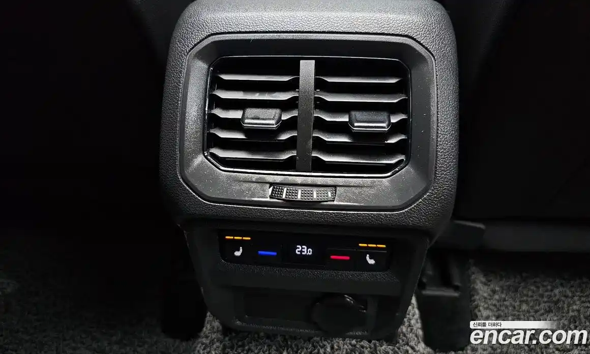 Volkswagen Tiguan 2021 2.0 гидро в Москве № 169055, фото 18