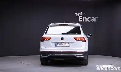 Volkswagen Tiguan 2021 2.0 гидро в Москве № 169055, миниатюра 4
