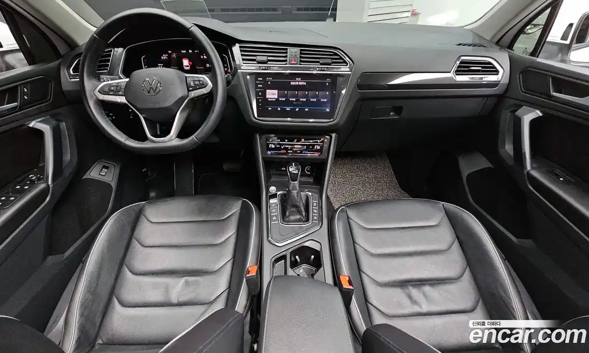 Volkswagen Tiguan 2021 2.0 гидро в Москве № 169055, фото 7