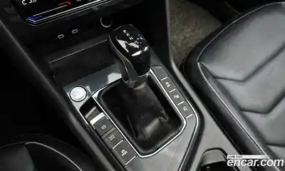 Volkswagen Tiguan 2021 2.0 гидро в Москве № 169055, миниатюра 9