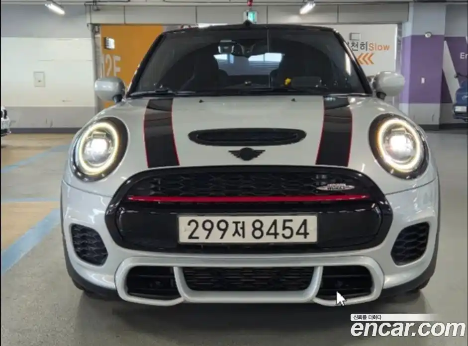 Mini Cooper Convertible 2021 2.0 гидро в Москве № 183087, фото 3