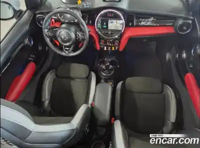 Mini Cooper Convertible 2021 2.0 гидро в Москве № 183087, миниатюра 7