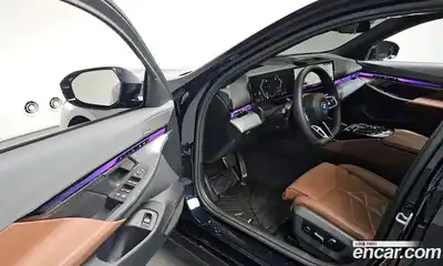 BMW 5-Series 2025 2.0 гидро в Москве № 186968, миниатюра 11