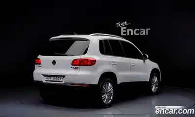 Volkswagen Tiguan 2015 2.0 гидро в Москве № 187082, миниатюра 2
