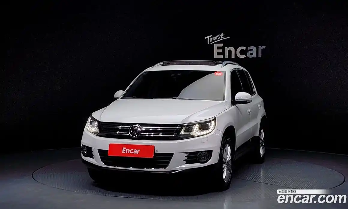 Volkswagen Tiguan 2015 2.0 гидро в Москве № 187082, фото 3
