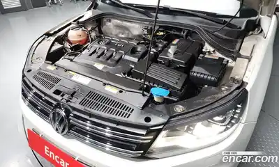 Volkswagen Tiguan 2015 2.0 гидро в Москве № 187082, миниатюра 6