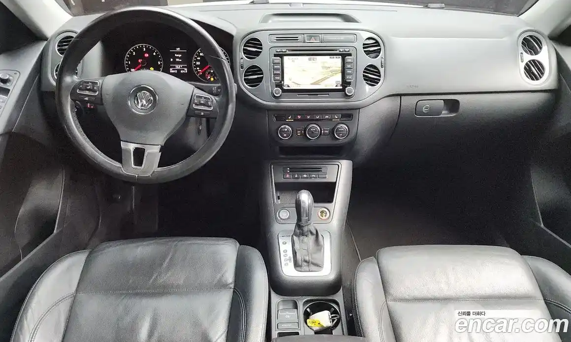 Volkswagen Tiguan 2015 2.0 гидро в Москве № 187082, фото 7