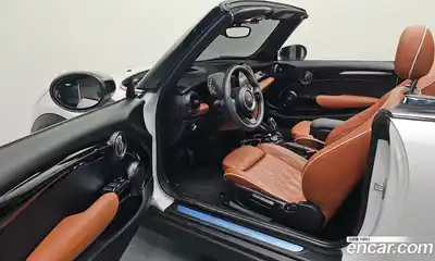 Mini Cooper Convertible 2024 2.0 гидро в Москве № 188313, миниатюра 10