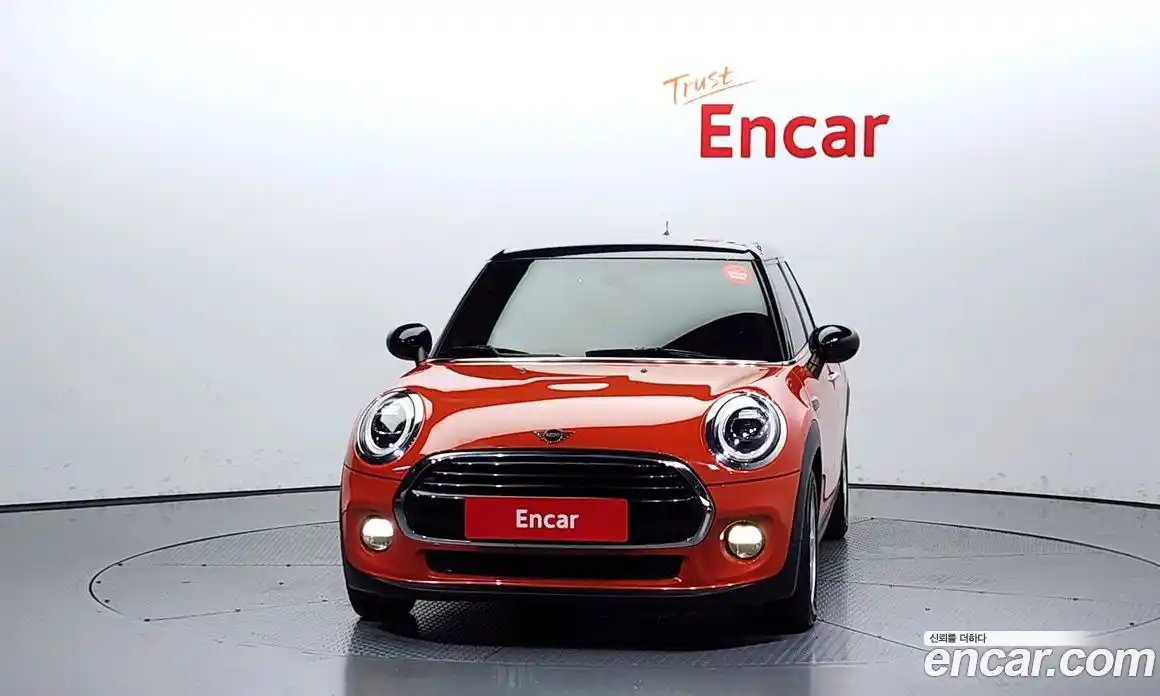 Mini Cooper 2019 1.5 гидро в Москве № 192082, фото 3