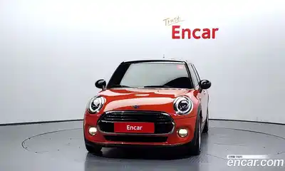Mini Cooper 2019 1.5 гидро в Москве № 192082, миниатюра 3