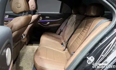 Mercedes-Benz E-Class 2022 2.0 гидро, миниатюра 12