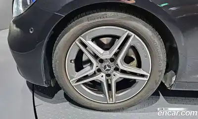 Mercedes-Benz E-Class 2022 2.0 гидро, миниатюра 5