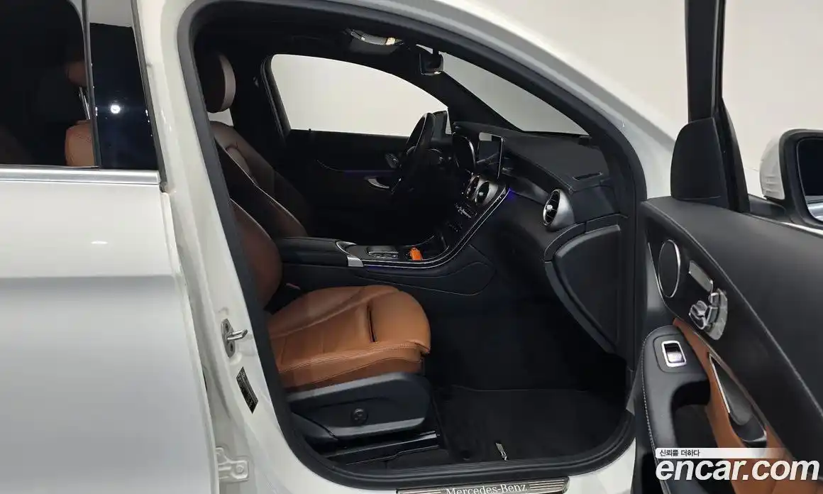 Mercedes-Benz GLC-Class 2022 2.0 гидро в Москве, фото 11