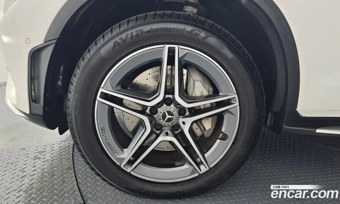 Mercedes-Benz GLC-Class 2022 2.0 гидро в Москве, фото 5