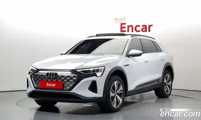 Audi Q8 e-tron, 2024