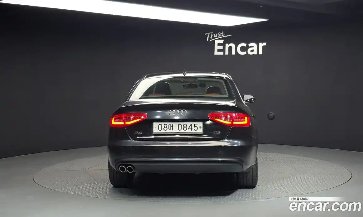 Audi A4 2015 2.0 гидро в Москве № 196607, фото 4