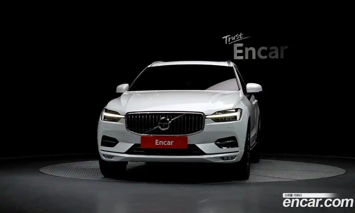 Volvo XC60 2021 2.0 гидро в Москве № 197012, фото 3