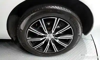 Volvo XC60 2021 2.0 гидро в Москве № 197012, миниатюра 5