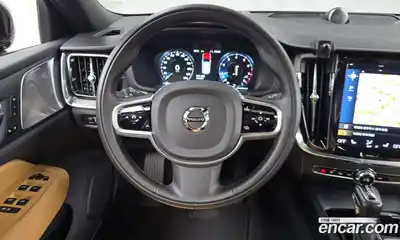Volvo V60 2020 2.0 гидро в Москве № 197027, миниатюра 12