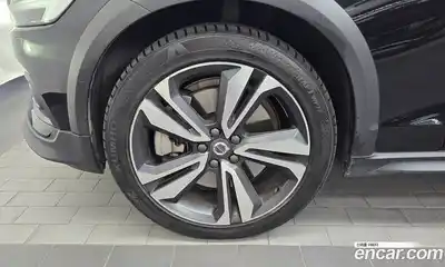 Volvo V60 2020 2.0 гидро в Москве № 197027, миниатюра 5