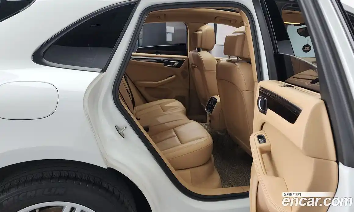 Porsche Macan 2015 3.0 гидро в Москве № 197621, фото 12
