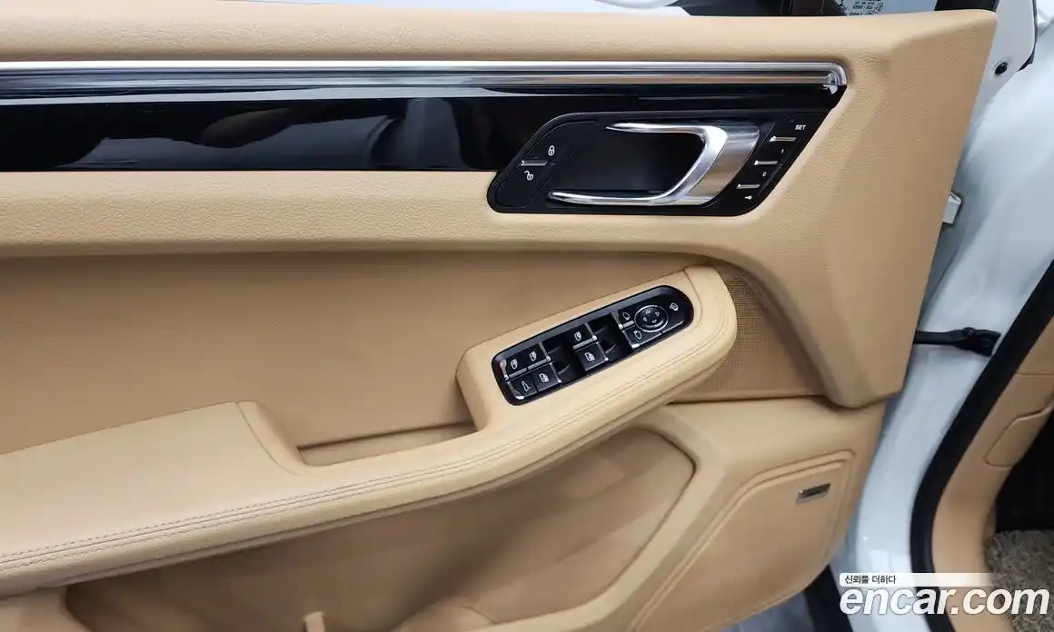 Porsche Macan 2015 3.0 гидро в Москве № 197621, фото 17
