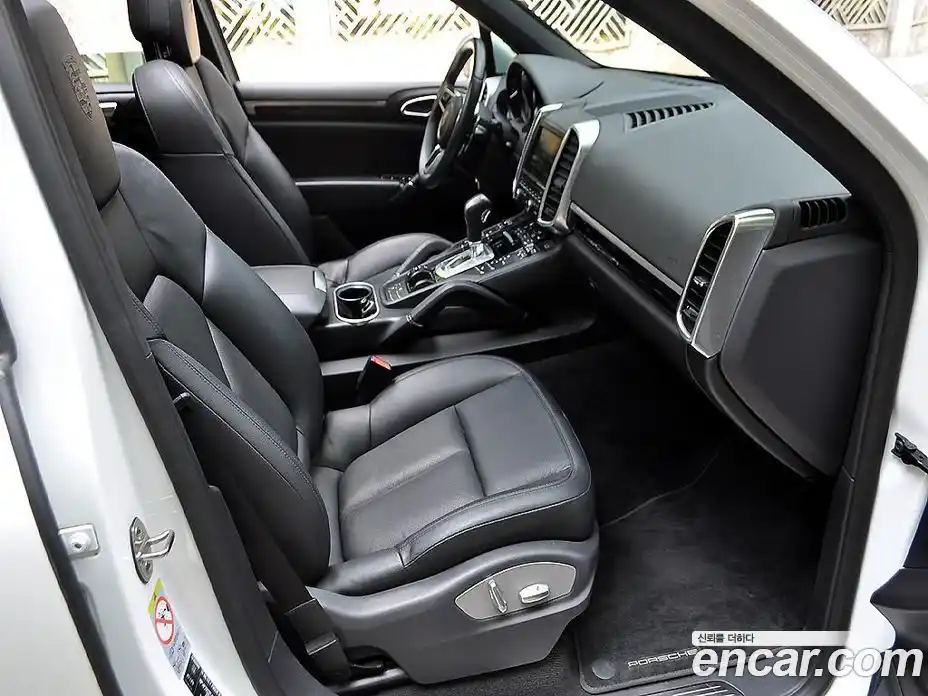 Porsche Cayenne 2015 3.0 гидро в Москве № 197916, фото 12