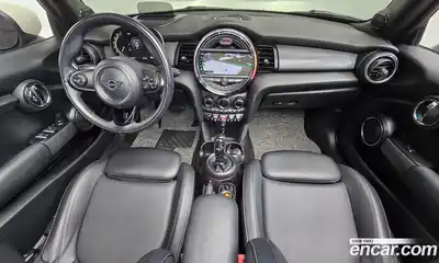 Mini Cooper Convertible 2021 1.5 гидро в Москве № 198404, миниатюра 7
