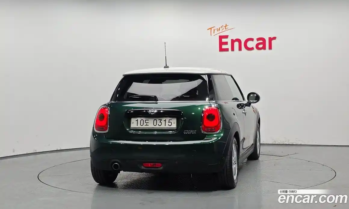 Mini Cooper 2016 1.5 гидро в Москве № 198427, фото 4