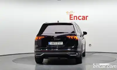 Volkswagen Tiguan 2021 2.0 гидро в Москве № 199236, миниатюра 4