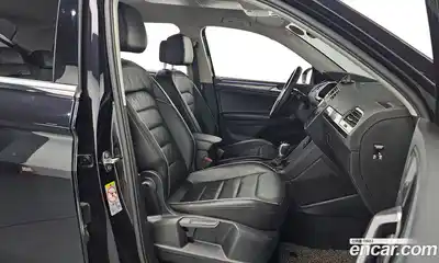 Volkswagen Tiguan 2021 2.0 гидро в Москве № 199236, миниатюра 10