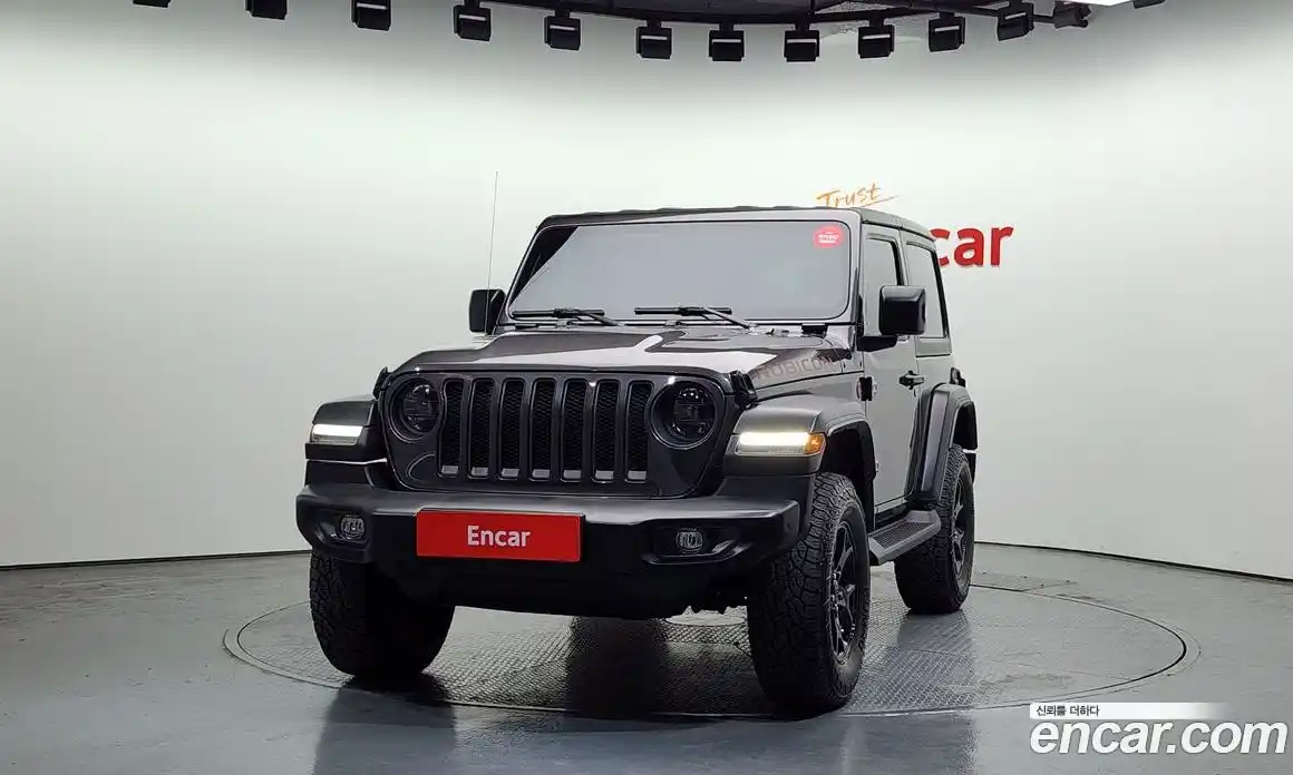 Jeep Wrangler 2023 2.0 гидро в Москве № 199417, фото 3