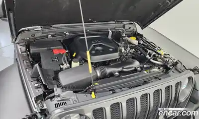 Jeep Wrangler 2023 2.0 гидро в Москве № 199417, миниатюра 6