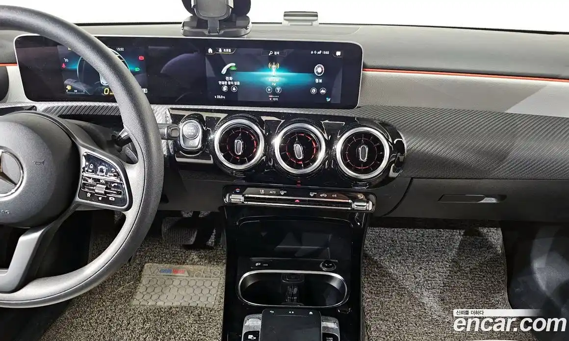Mercedes-Benz A-Class 2020 2.0 гидро в Москве № 204490, фото 15