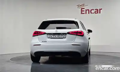Mercedes-Benz A-Class 2020 2.0 гидро в Москве № 204490, миниатюра 4