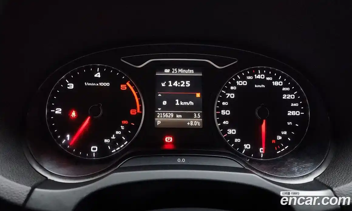 Audi A3 2015 2.0 гидро в Москве № 212671, фото 8