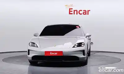 Porsche Taycan 2025 0.1 гидро в Москве № 212966, миниатюра 3
